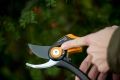 Sécateur Fiskars bi-matière Smartfit™ P68